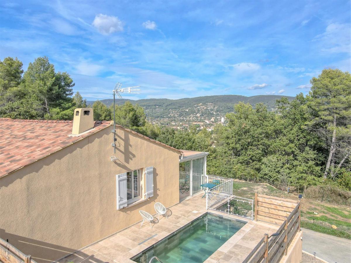 Charmante Maison Climatisee Avec Piscine Draguignan Ngoại thất bức ảnh